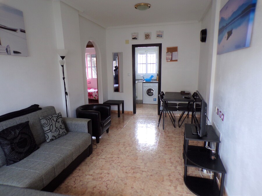 SUN566: Apartment for sale in Las Filipinas ,St James Hill
