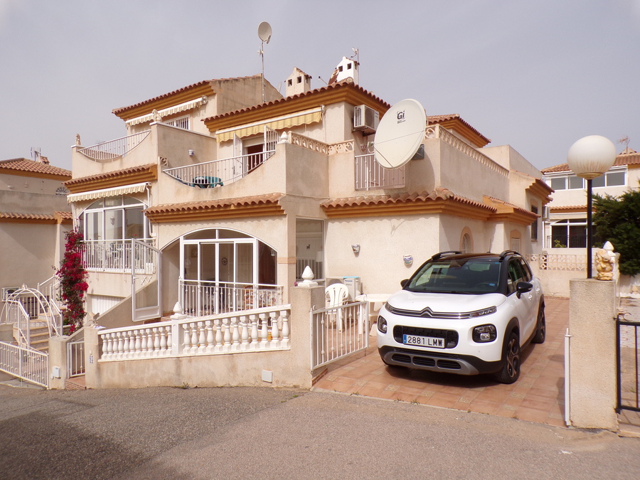 Sun570: Quad House for sale in Playa Flamenca