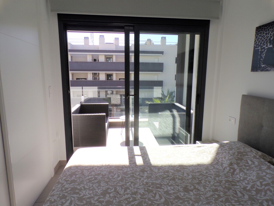 SUN R1: Apartment for rent in Villamartin ,Valentino golf