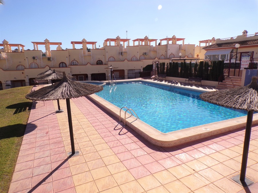 SUN704: Townhouse for sale in Villamartin ,El Presidente