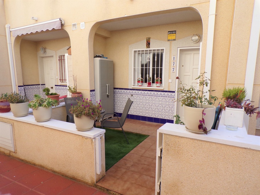 SUN599: Townhouse for sale in Villamartin