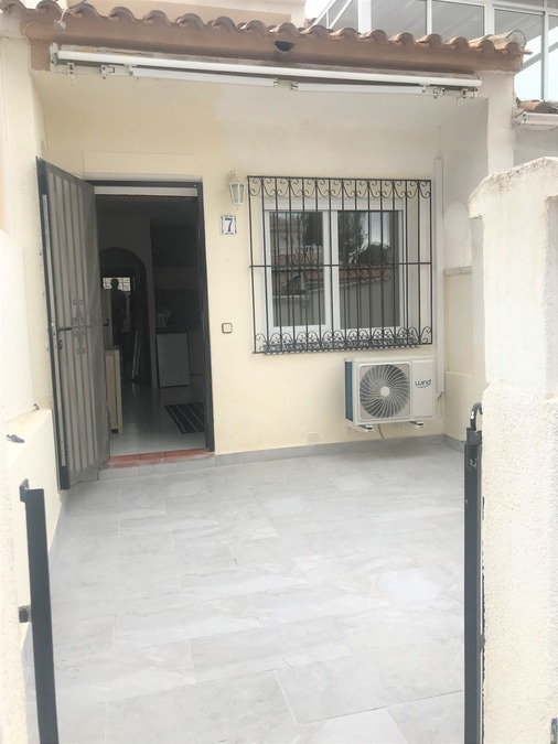 LTRLF: Bungalow for rent in Campoamor ,La Fuente