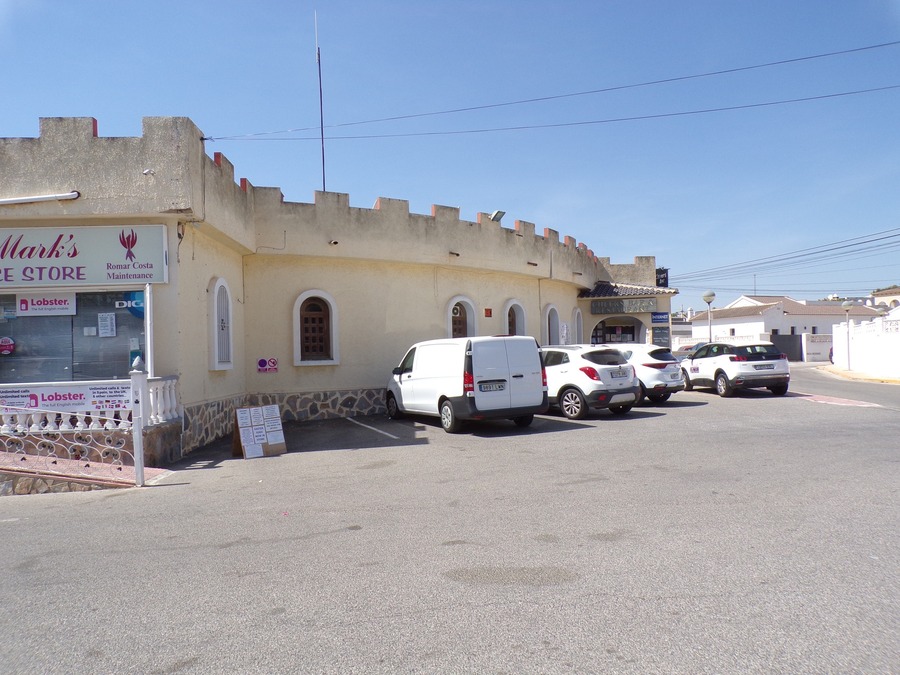 SUN613: Commercial for rent in San Miguel de Salinas ,Eagles Nest