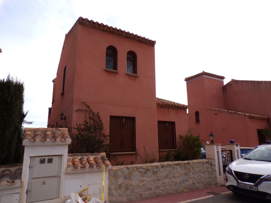 SUN638: Detached Villa for sale in San Miguel de Salinas