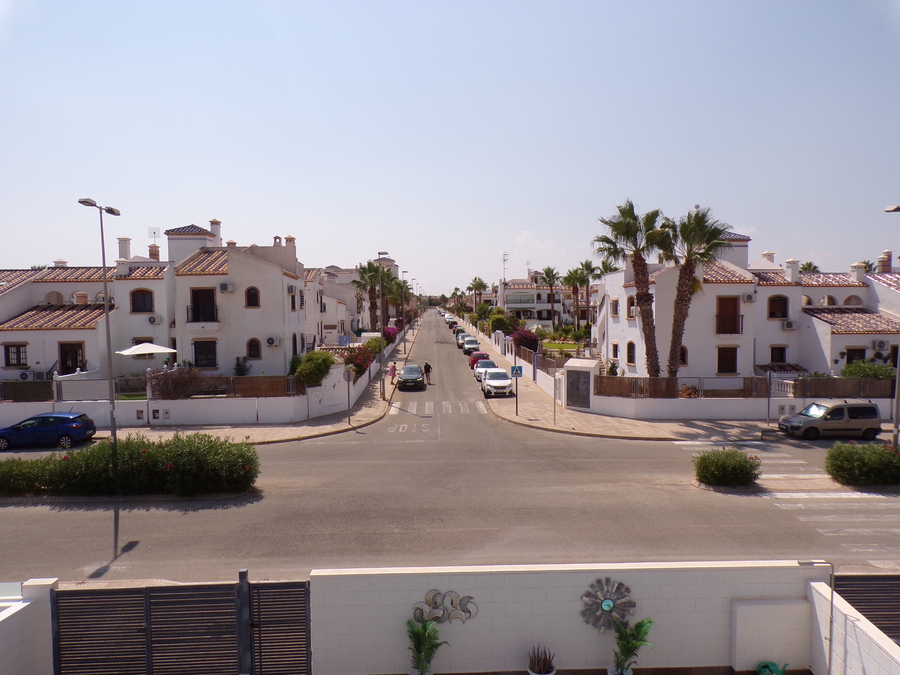 SUN703: Villa for sale in Villamartin ,Pau8