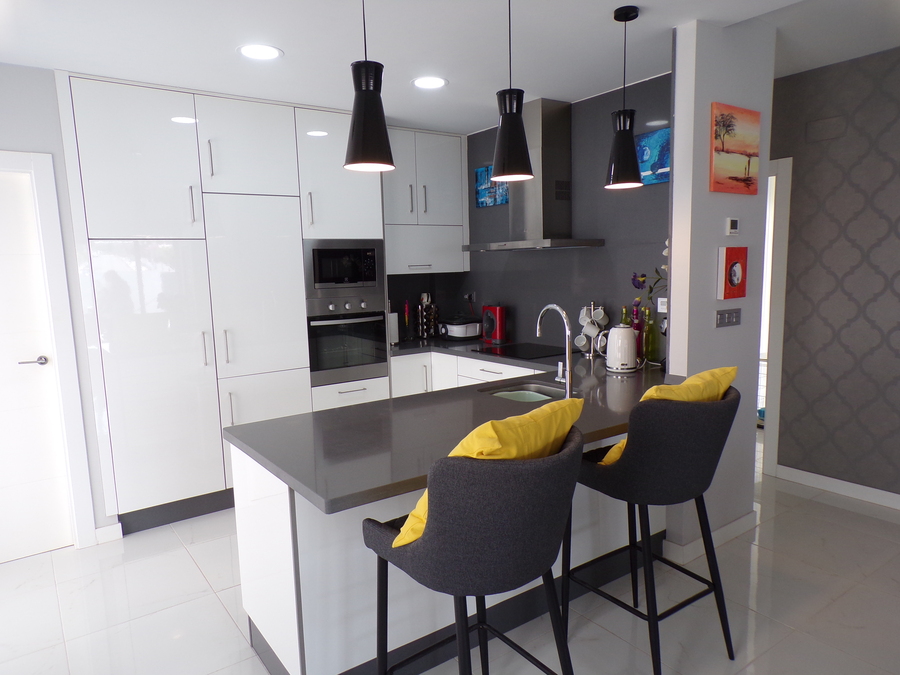 SUN703: Villa for sale in Villamartin ,Pau8