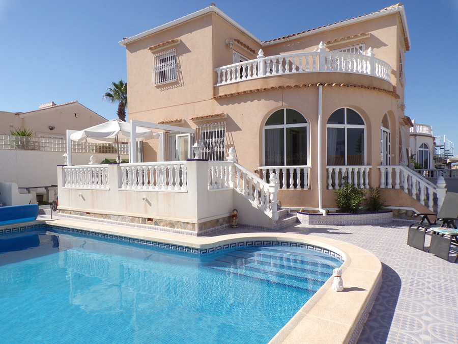 SUN710: Villa for sale in Villamartin ,Villamartin