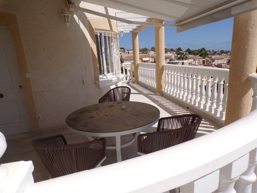SUN712: Villa for sale in Villamartin ,Monte Golf