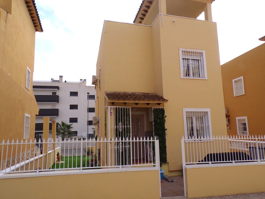 SUN715: Villa for sale in Villamartin ,Villamartin