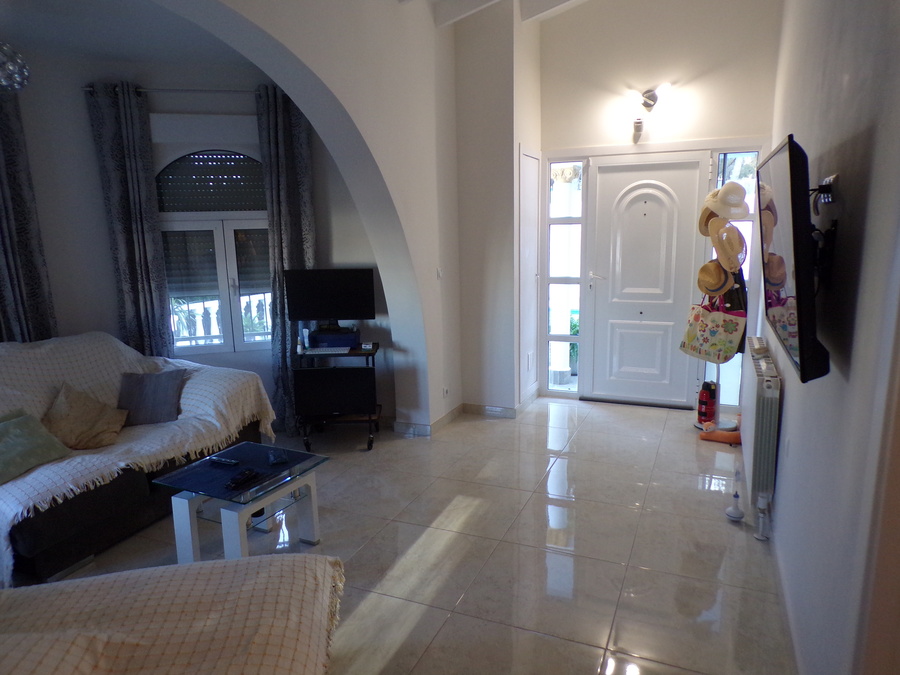 SUN727: Villa for sale in Villamartin