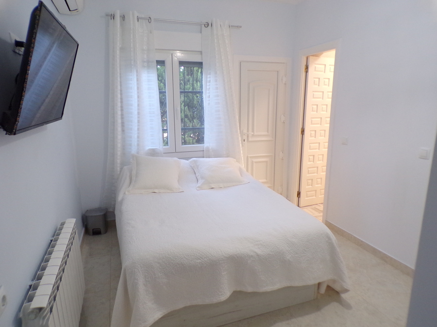 SUN727: Villa for sale in Villamartin