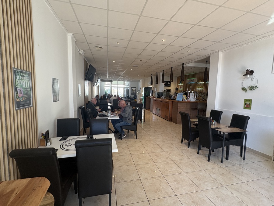 SUN740: Commercial for rent in Villamartin ,El Galan