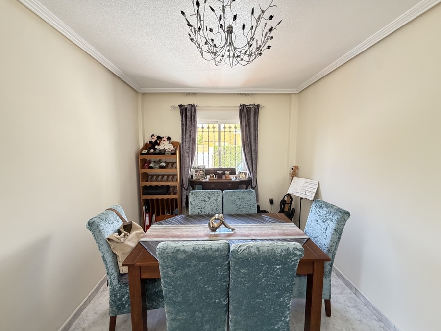 SUN754: Villa for sale in Villamartin ,PINADA GOLF 2