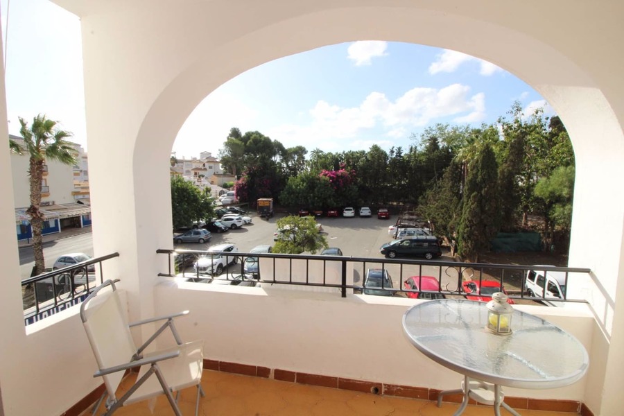 Ref SUN424 Apartment for sale in Villamartin ,Villamartin Plaza