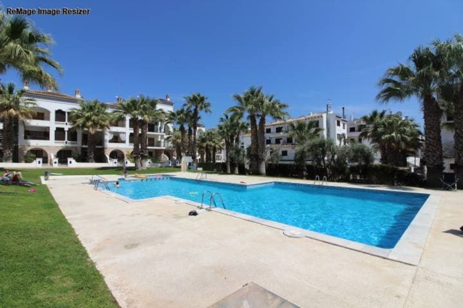 Ref SUN424 Apartment for sale in Villamartin ,Villamartin Plaza