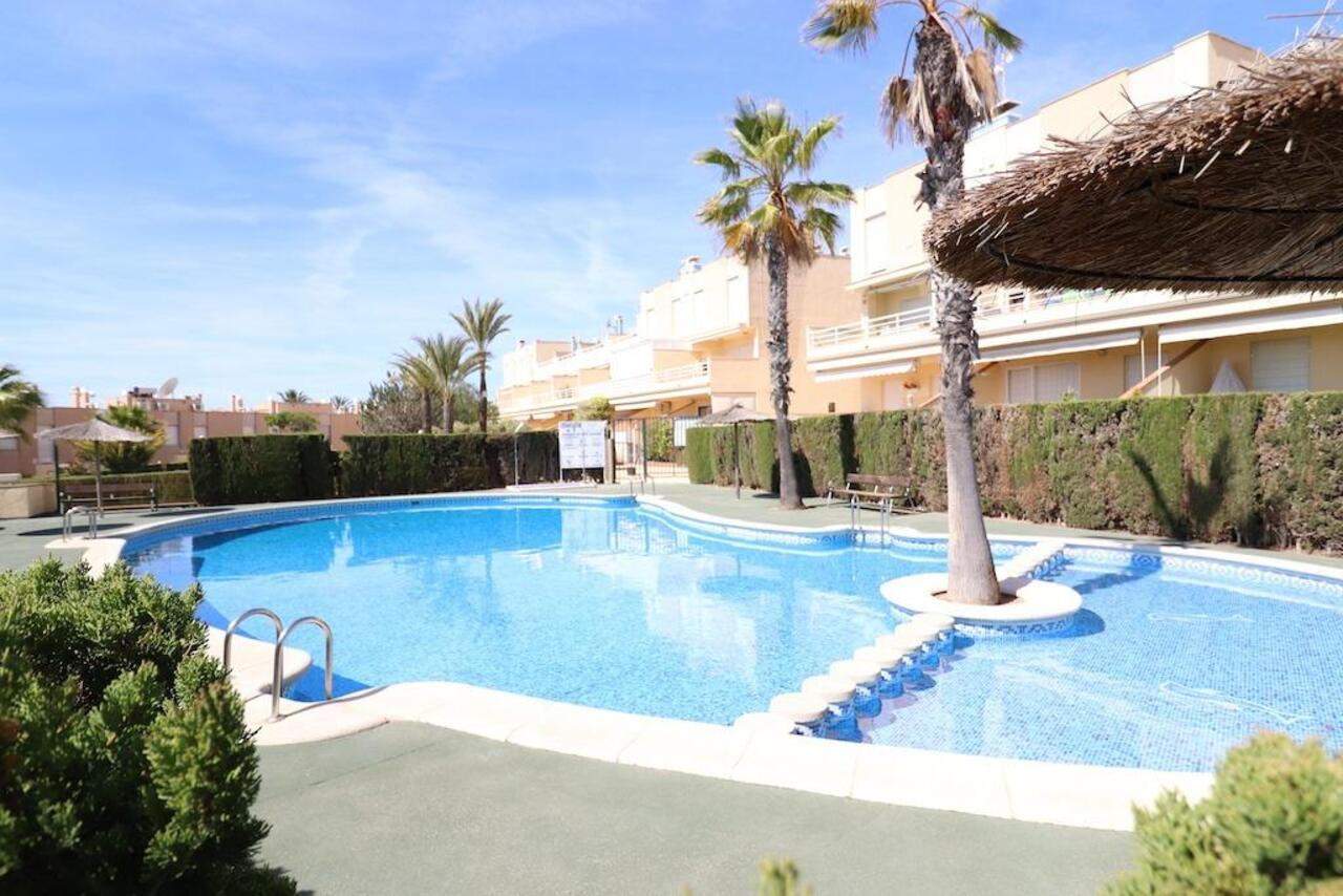 COR2613-2344: Terraced house for sale in Orihuela Costa