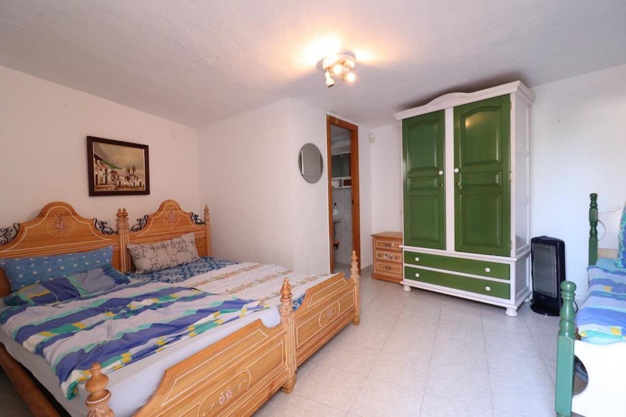 COR2678-2344: Terraced house for sale in Orihuela Costa
