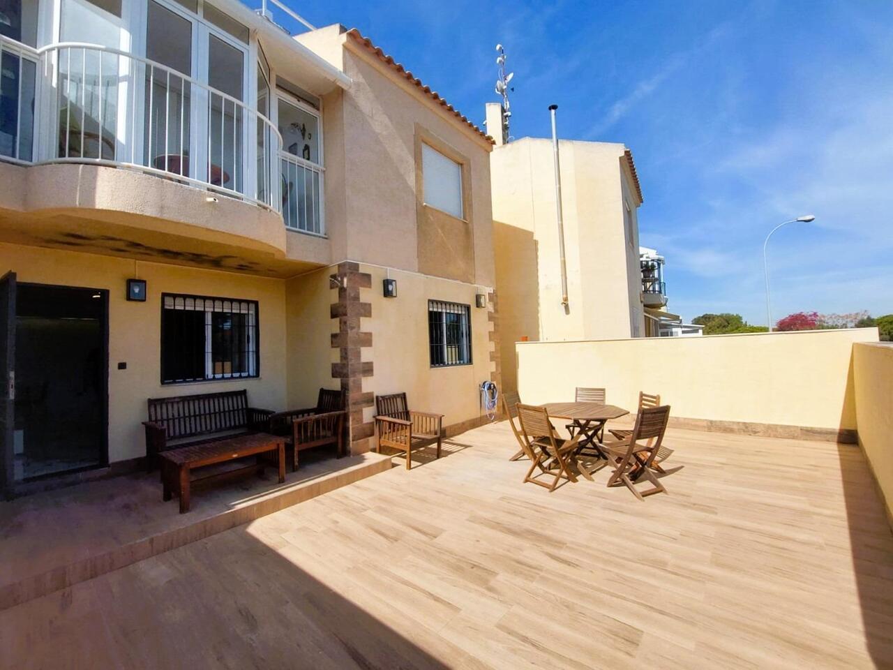 COR2741-2344: Bungalow for sale in Torrevieja
