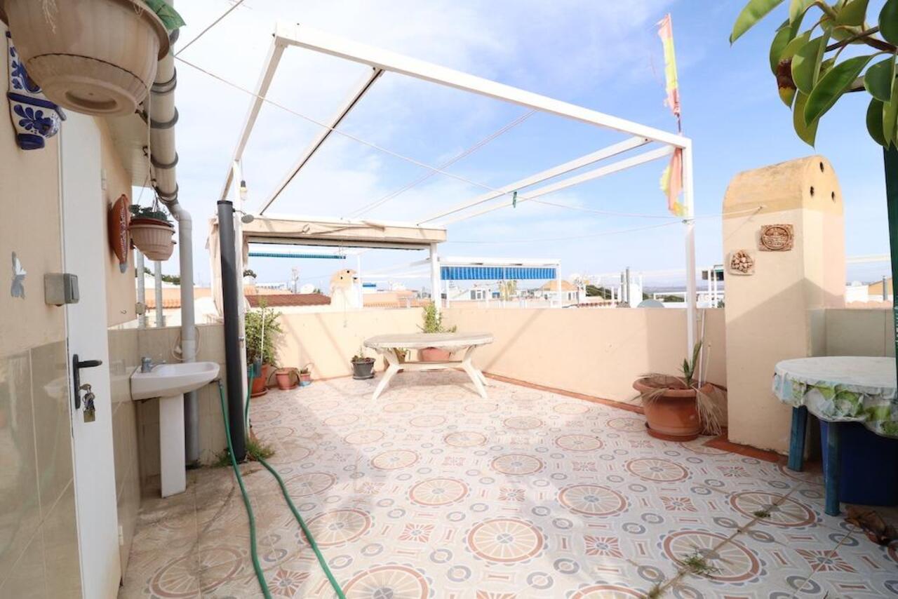 COR2743-2344: Bungalow for sale in Torrevieja