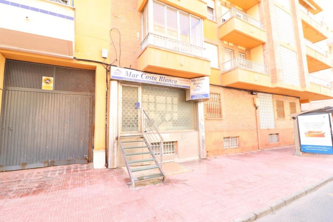 COR2752-2344: Commercial Unit for sale in Torrevieja