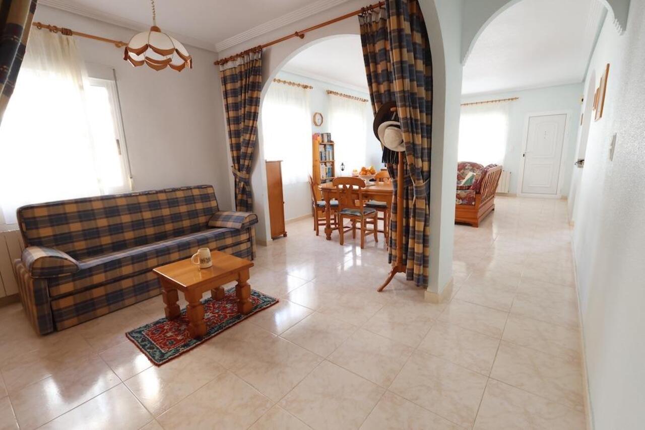 COR2870-2344: Villa for sale in Orihuela Costa