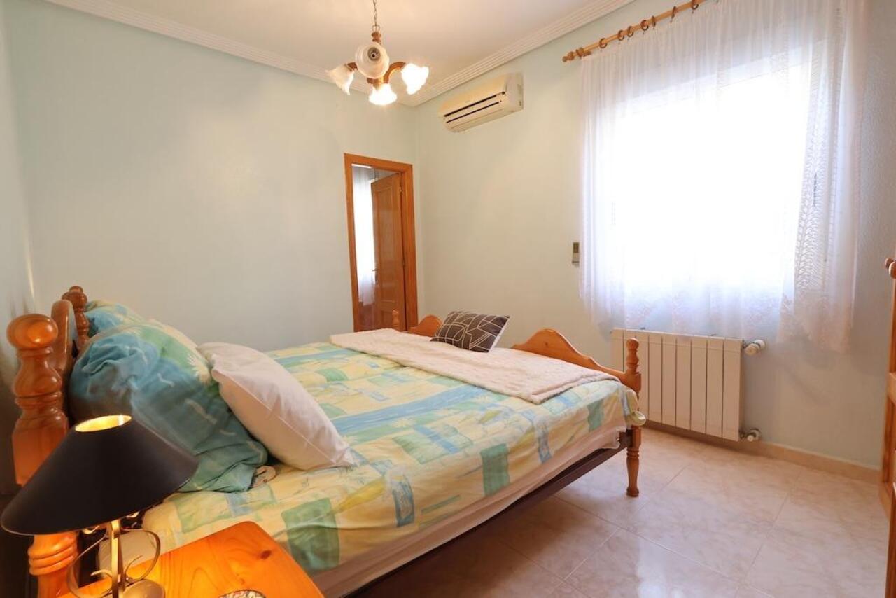 COR2870-2344: Villa for sale in Orihuela Costa