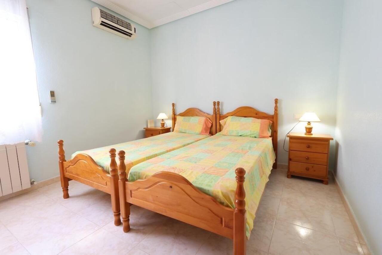 COR2870-2344: Villa for sale in Orihuela Costa