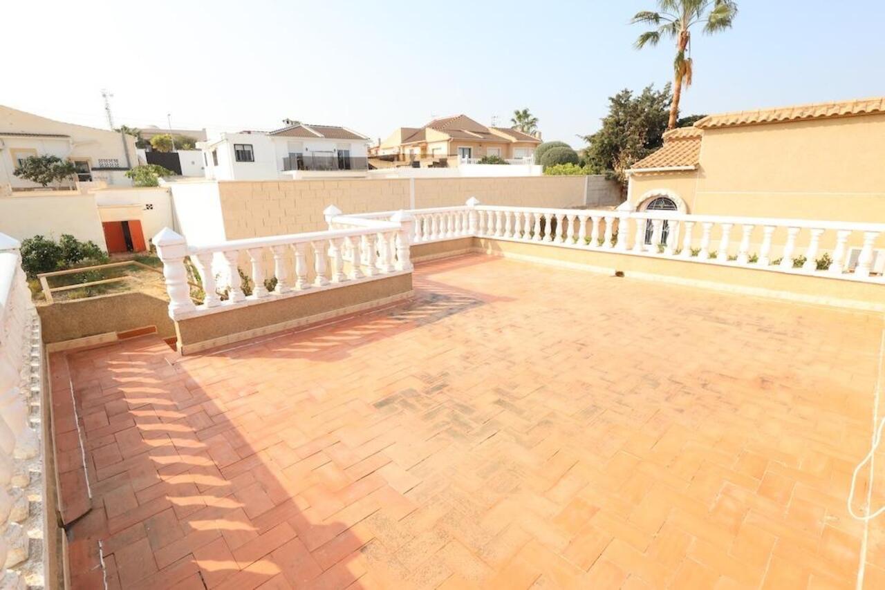 COR2870-2344: Villa for sale in Orihuela Costa