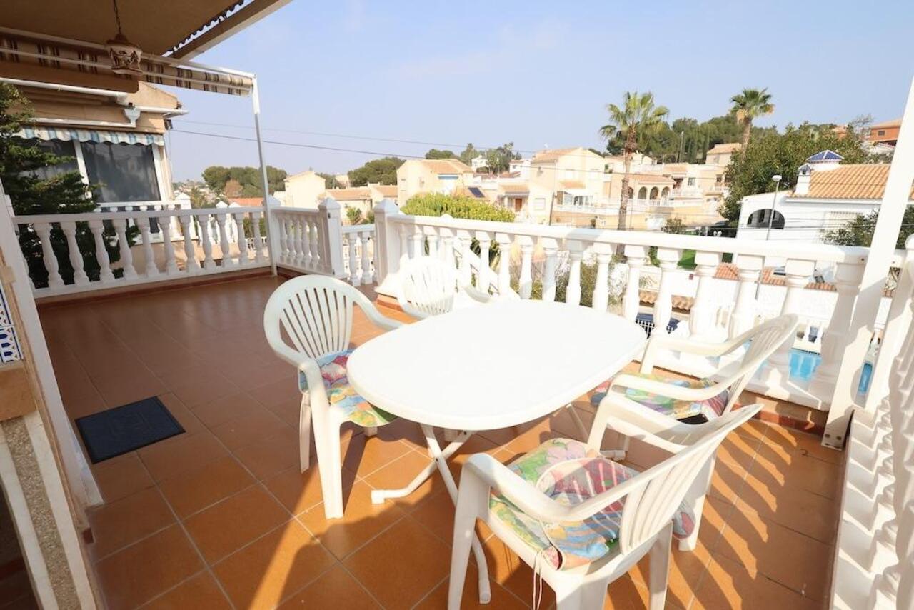 COR2870-2344: Villa for sale in Orihuela Costa