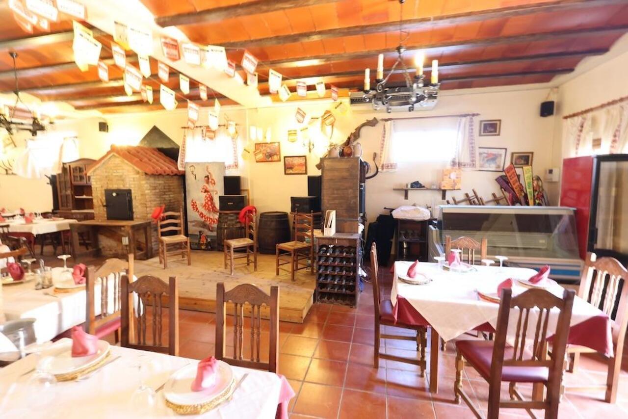 COR2881-2344: Business for sale in Orihuela Costa
