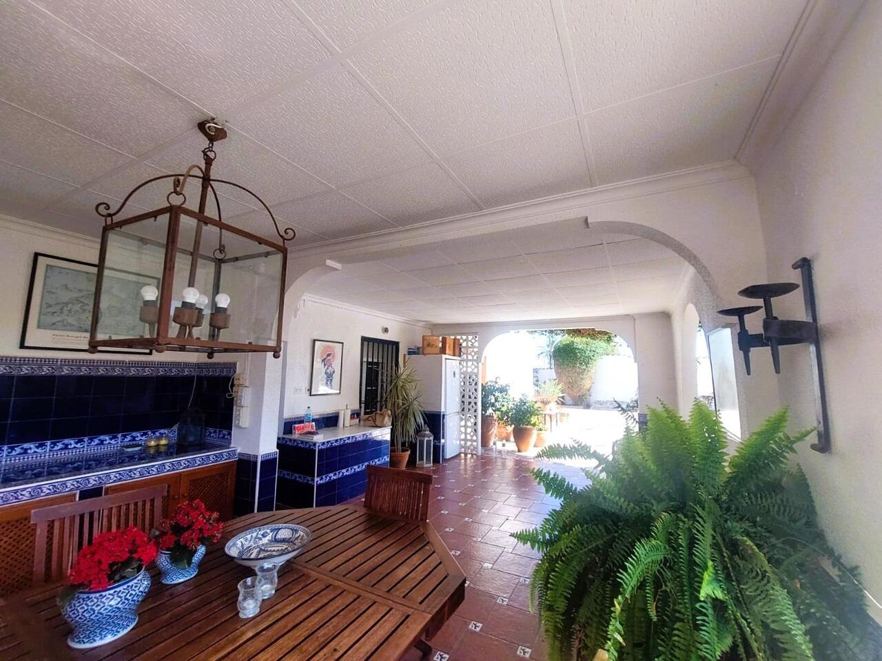 COR2896-2344: Masia for sale in La marina