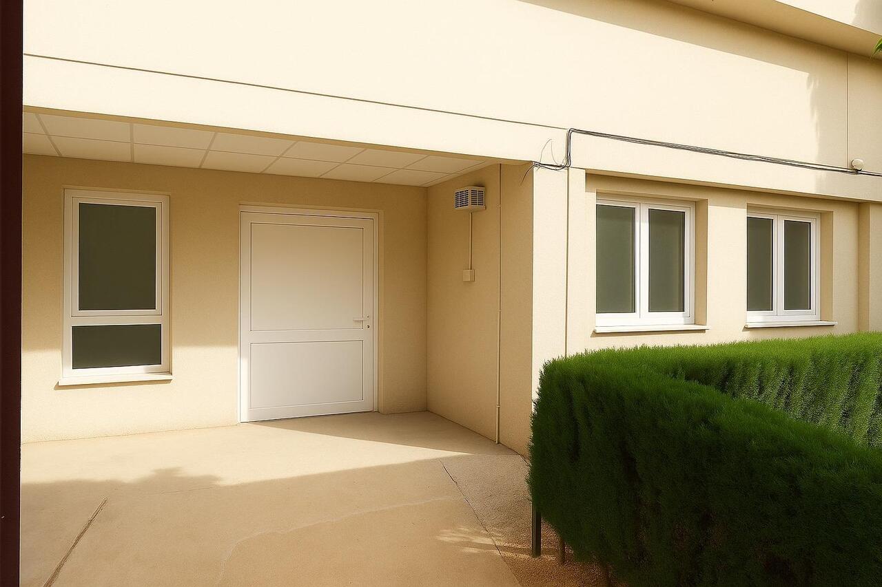 COR2908-2344: Commercial Unit for sale in Orihuela Costa