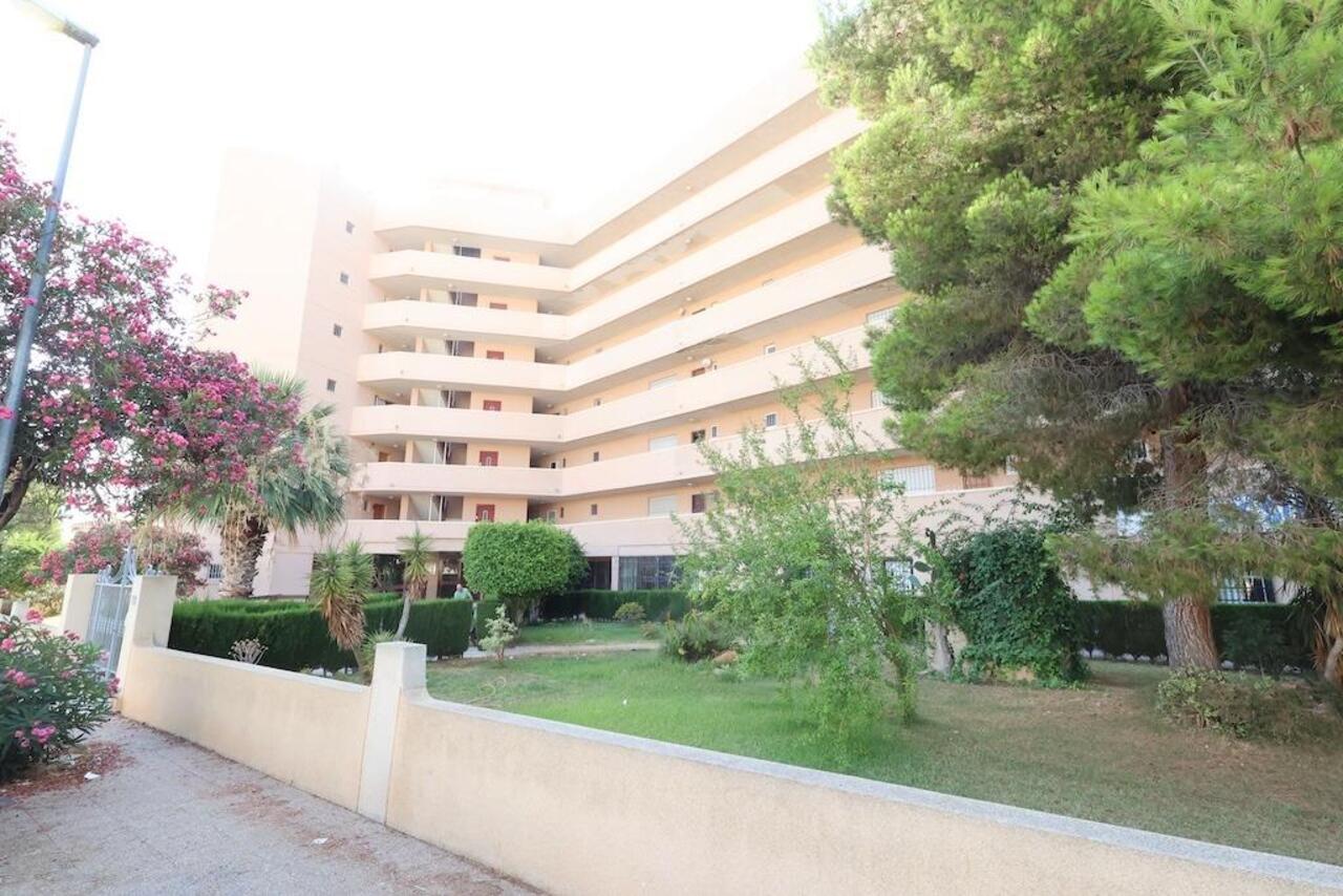 COR2908-2344: Commercial Unit for sale in Orihuela Costa
