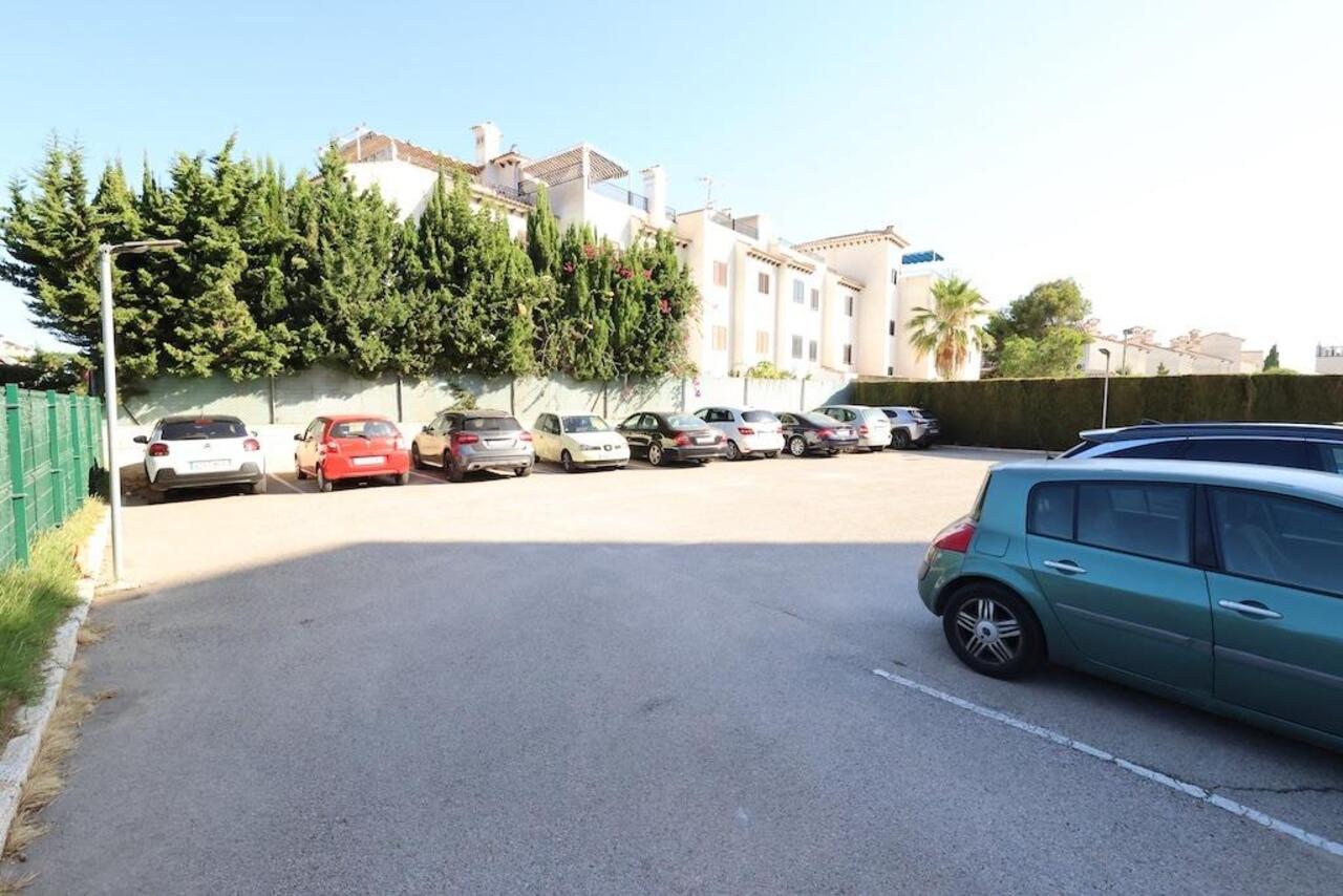 COR2908-2344: Commercial Unit for sale in Orihuela Costa