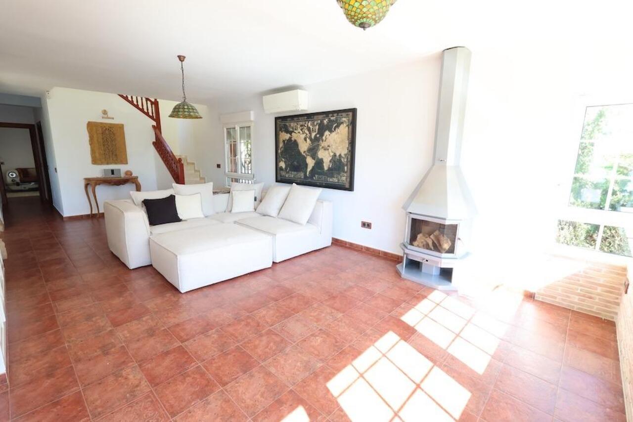 COR2910-2344: Villa for sale in Orihuela Costa