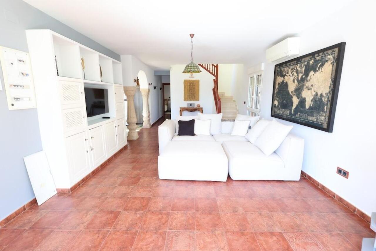 COR2910-2344: Villa for sale in Orihuela Costa