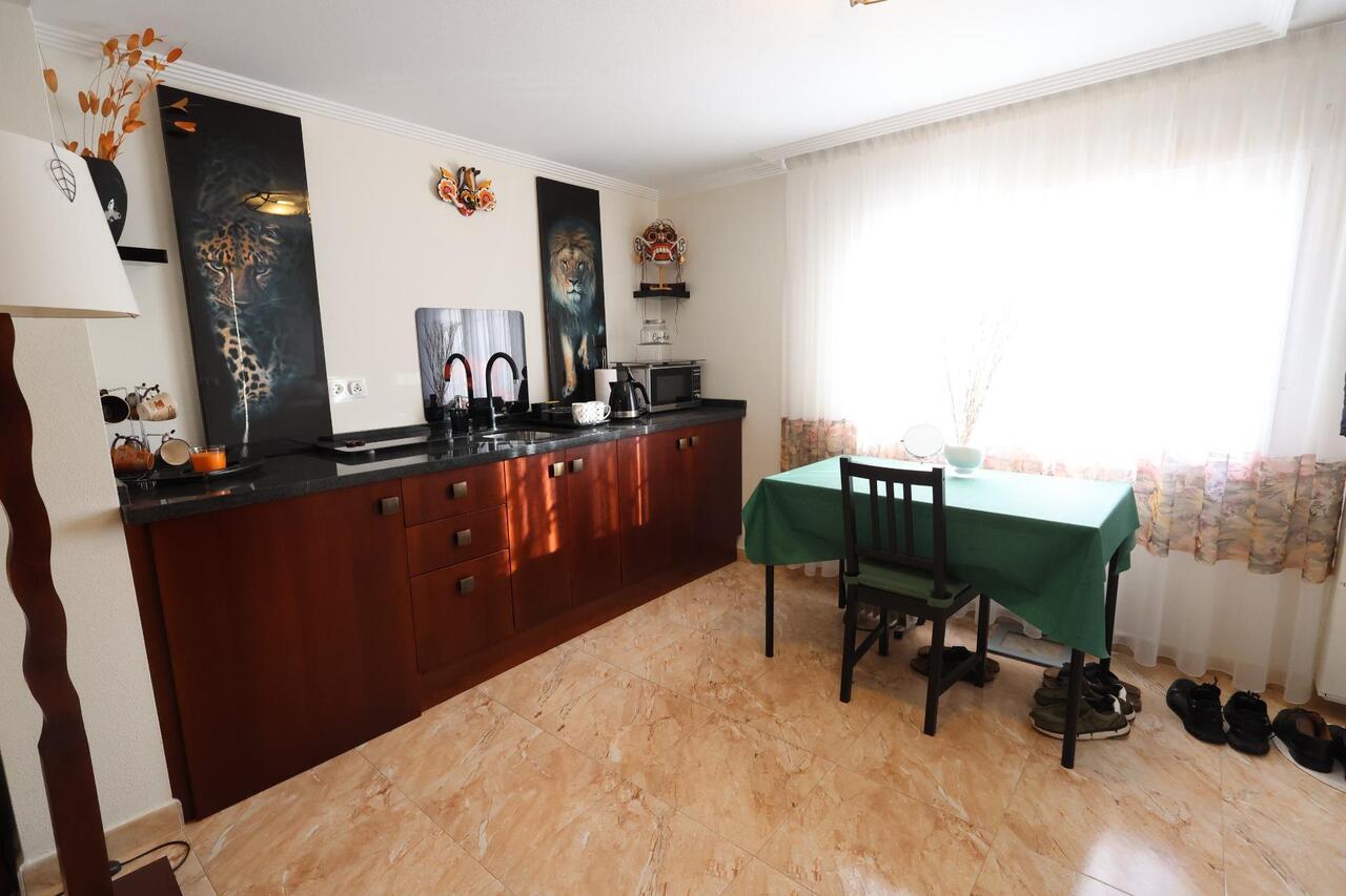 COR2944-2344: Villa for sale in Torrevieja