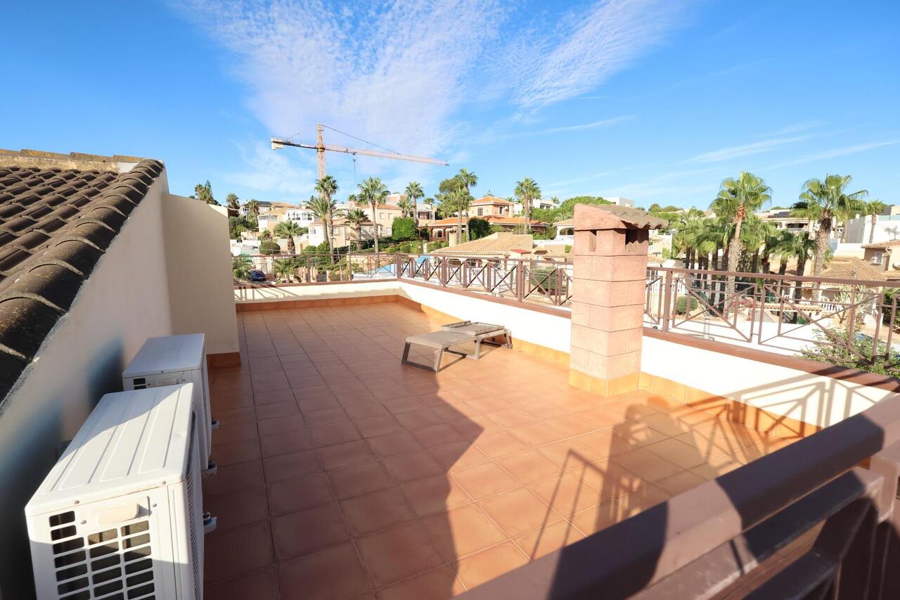 COR2944-2344: Villa for sale in Torrevieja