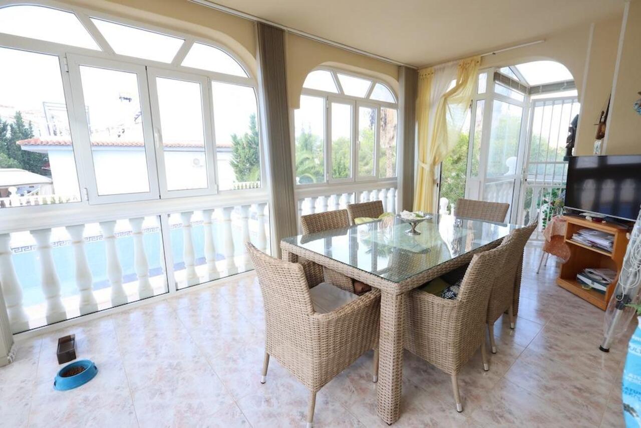 COR2946-2344: Villa for sale in Orihuela Costa