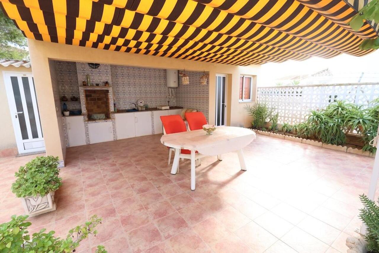 COR2946-2344: Villa for sale in Orihuela Costa