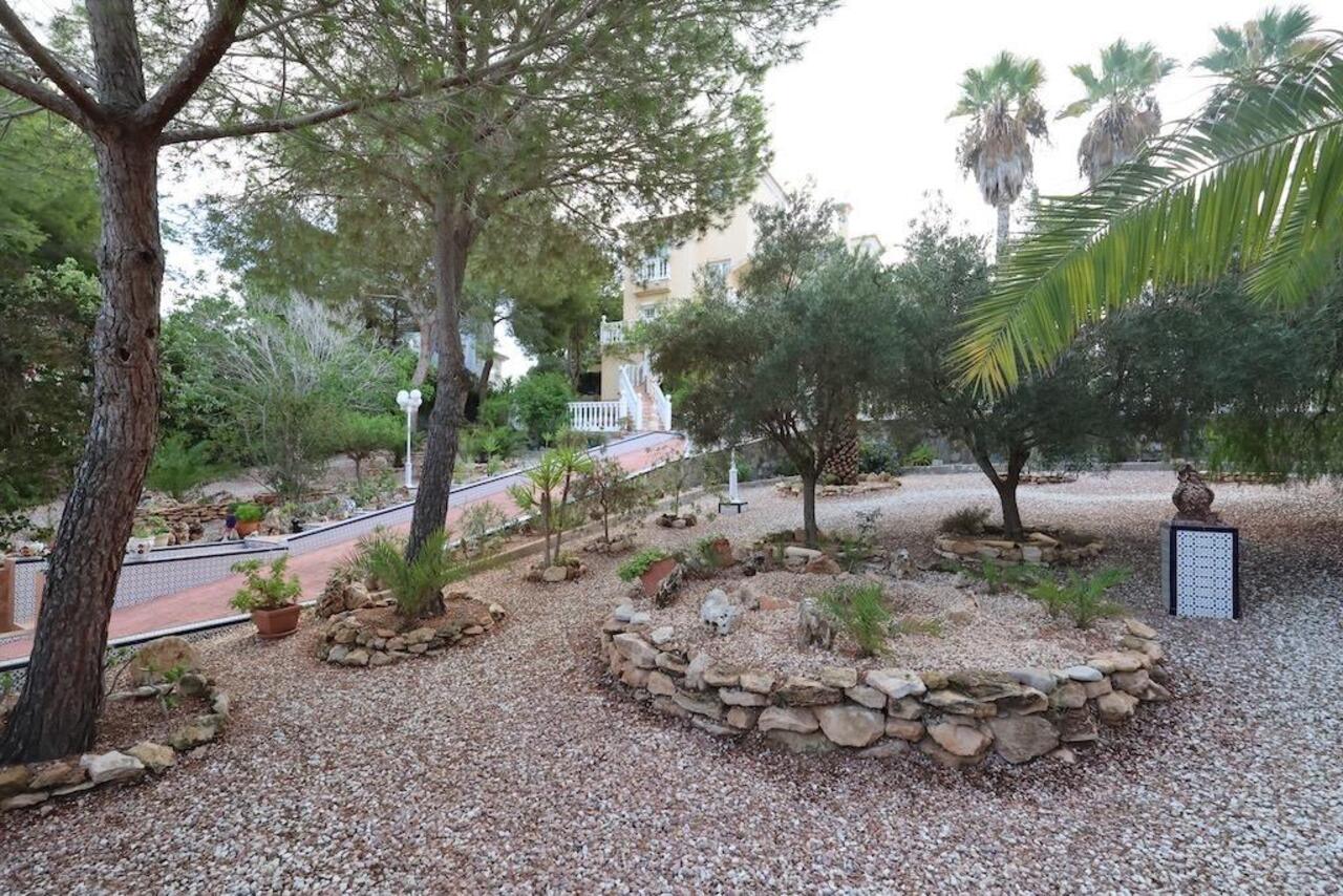 COR2946-2344: Villa for sale in Orihuela Costa