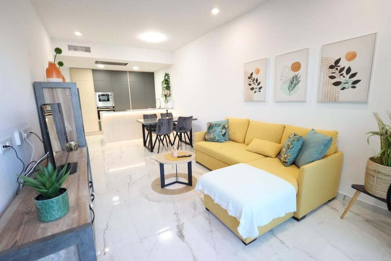 COR2958-2344: Apartment for sale in Orihuela Costa