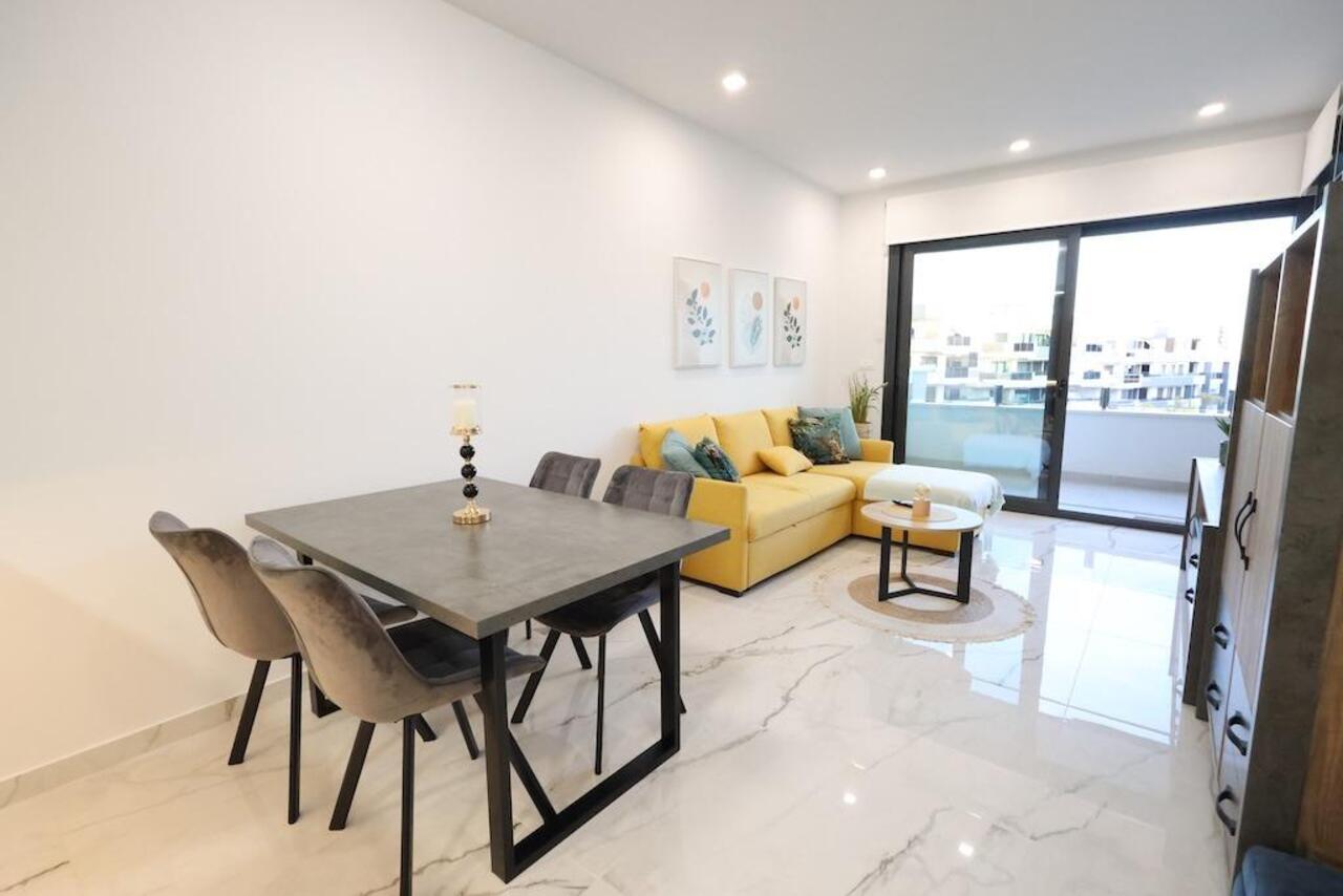 COR2958-2344: Apartment for sale in Orihuela Costa