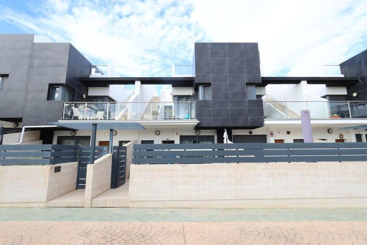 COR2968-2344: Terraced house for sale in Orihuela Costa