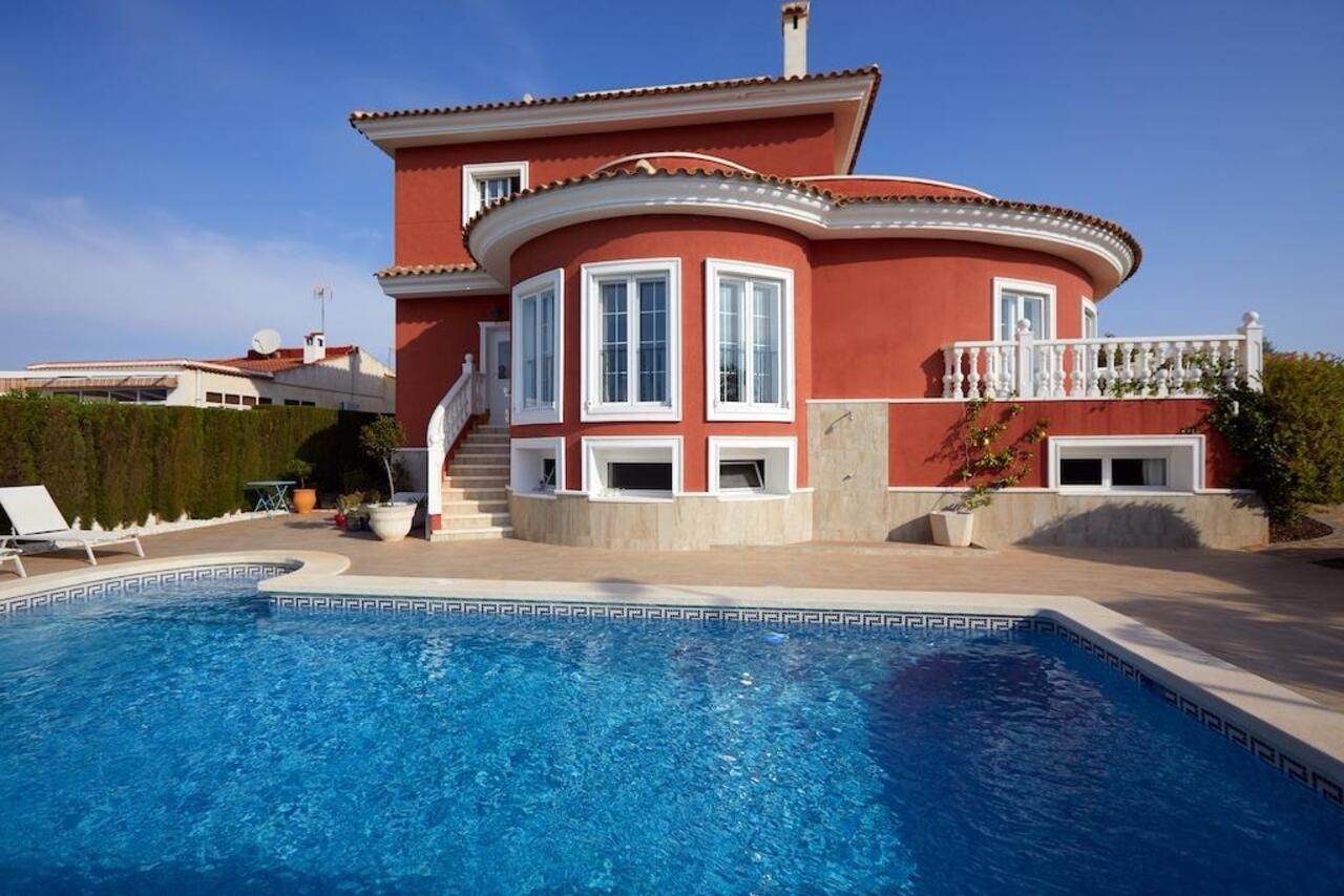 COR2972-2344: Villa for sale in Rojales