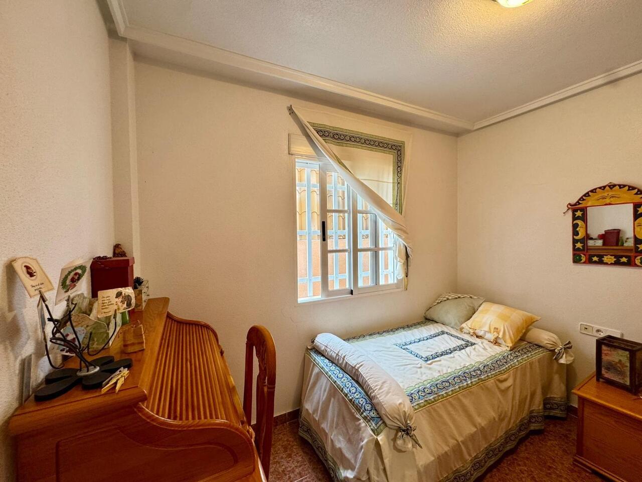 COR2978-2344: Villa for sale in Torrevieja