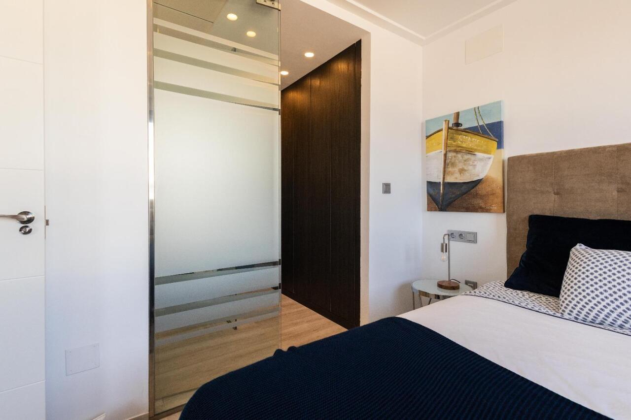 COR2977-2344: Villa for sale in Orihuela Costa