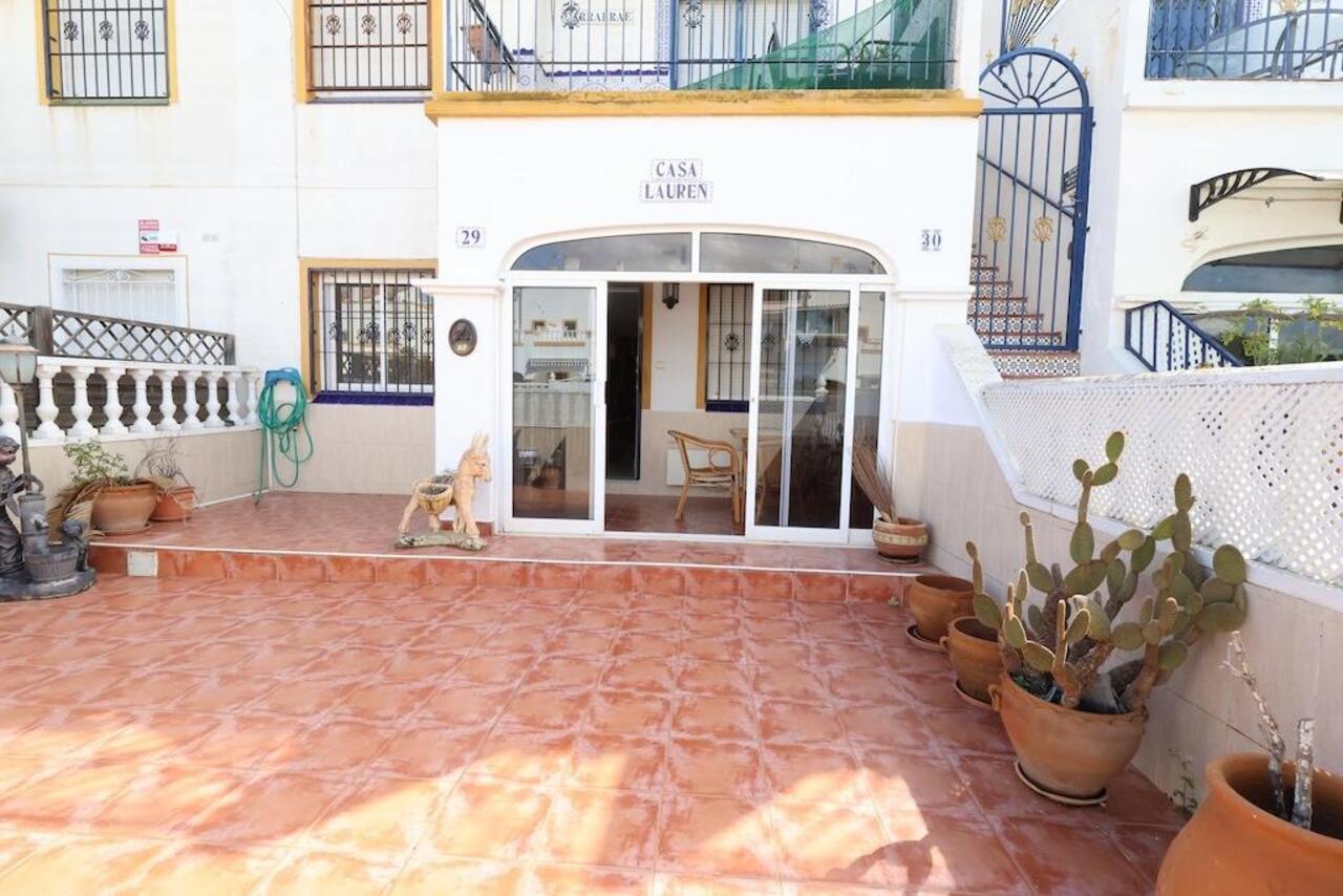 COR2976-2344: Bungalow for sale in Torrevieja