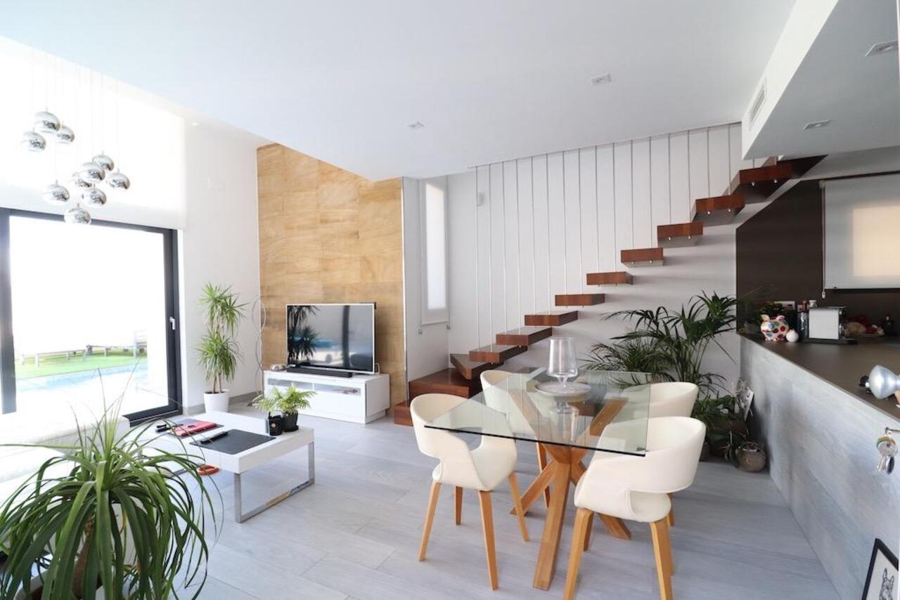 COR2979-2344: Villa for sale in Orihuela Costa