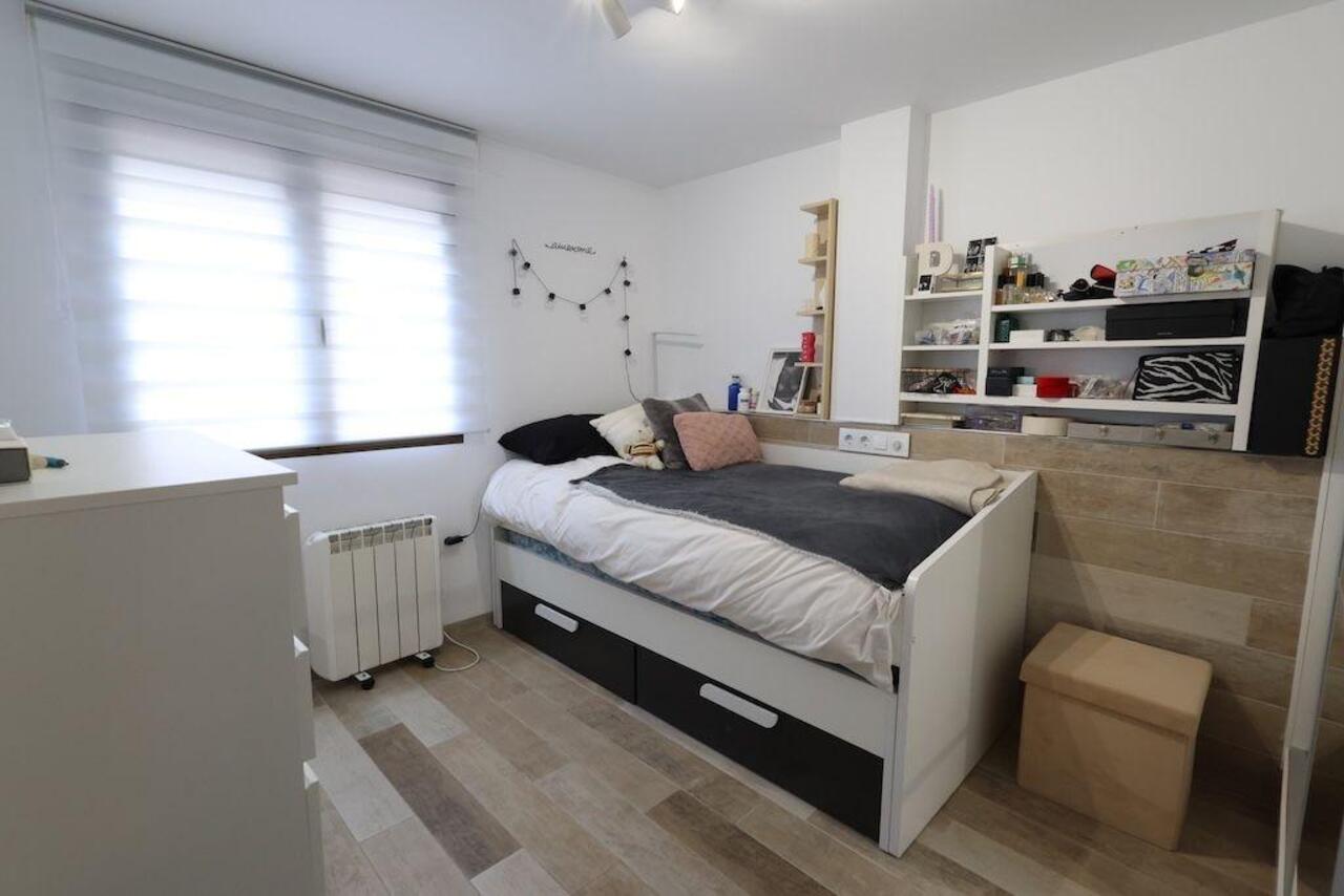 COR2982-2344: Duplex for sale in Cabo Roig